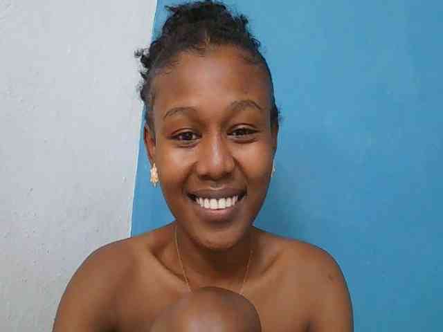 Zinah1 webcam