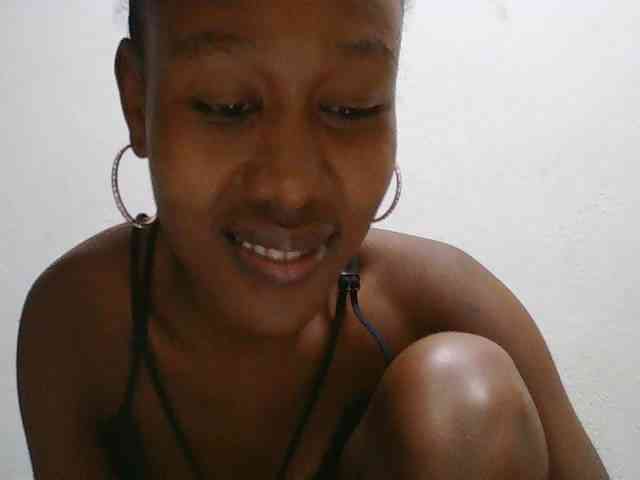 Zinah1 webcam