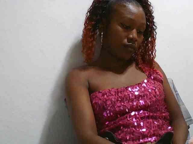 Zinah1 webcam