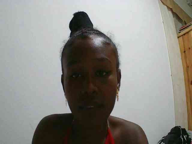 Zinah1 webcam