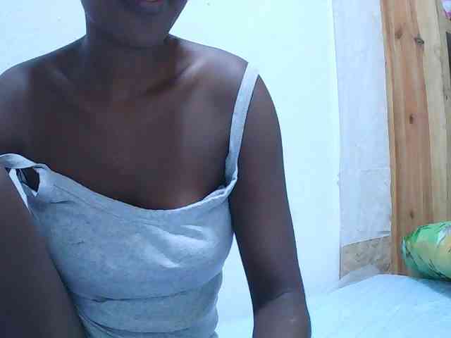 Zinah1 webcam