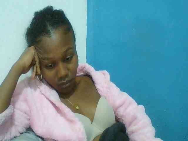 Zinah1 webcam