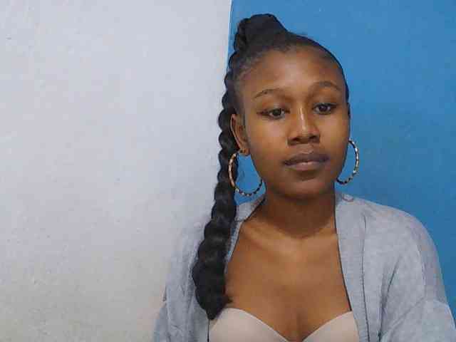 Zinah1 webcam