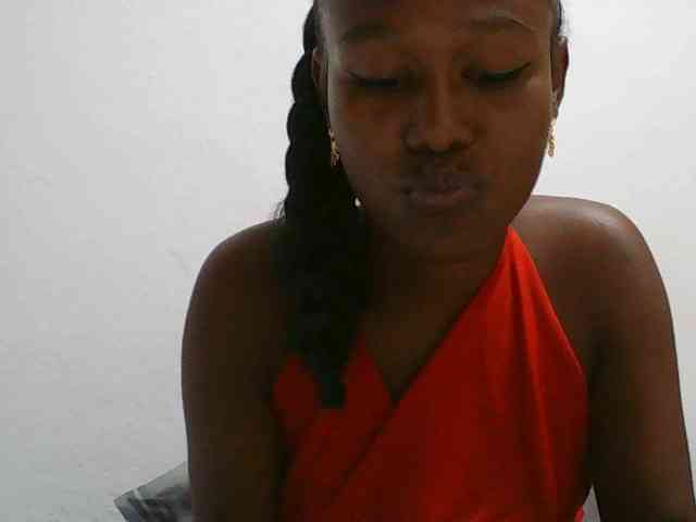 Zinah1 webcam