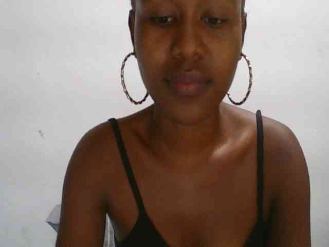 Zinah1 webcam