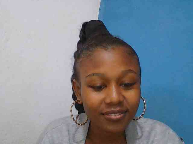 Zinah1 webcam
