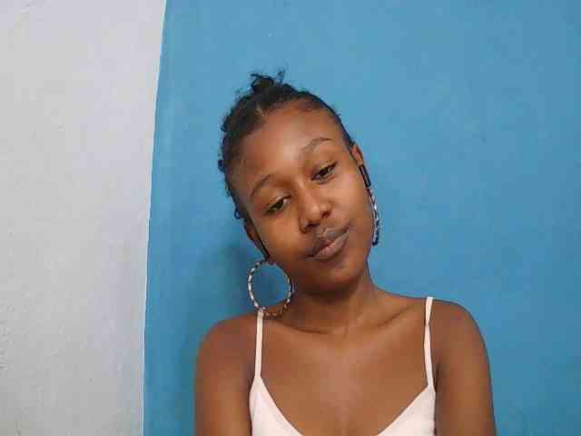 Zinah1 webcam