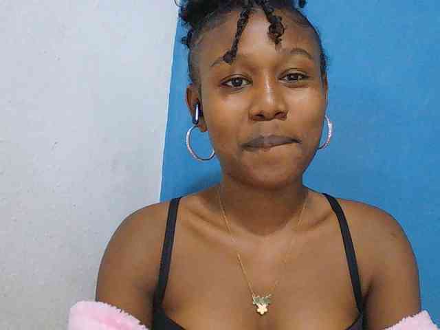 Modèle: Zinah1