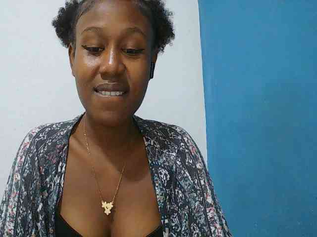 Zinah1 webcam