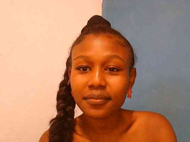 Modèle: Zinah1