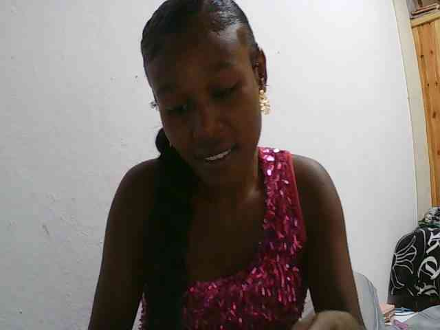 Zinah1 webcam