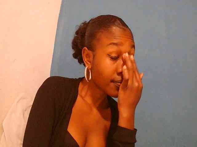 Zinah1 webcam