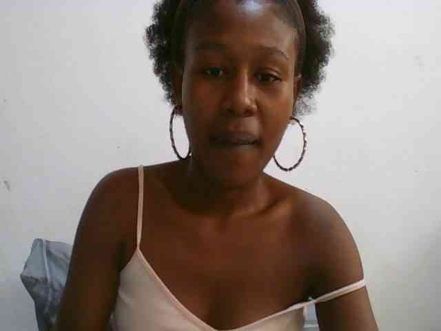 Zinah1 webcam
