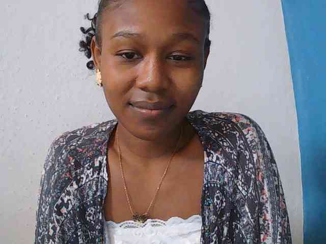 Modèle: Zinah1