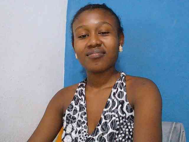 Zinah1 webcam