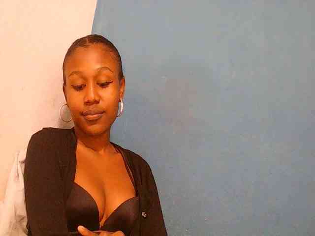 Zinah1 webcam