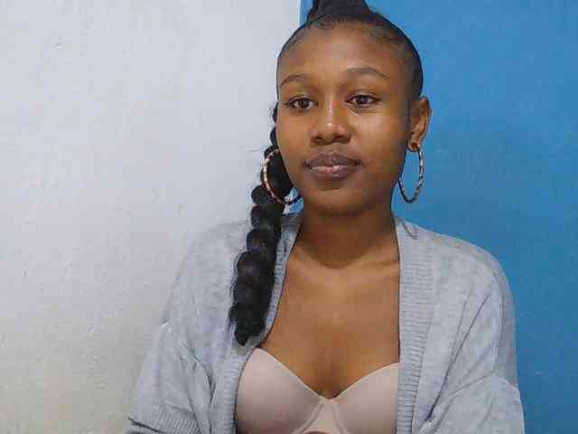 Zinah1 webcam