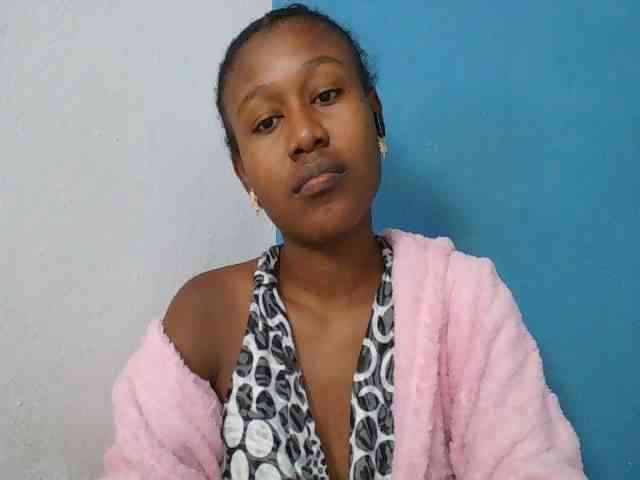 Zinah1 webcam