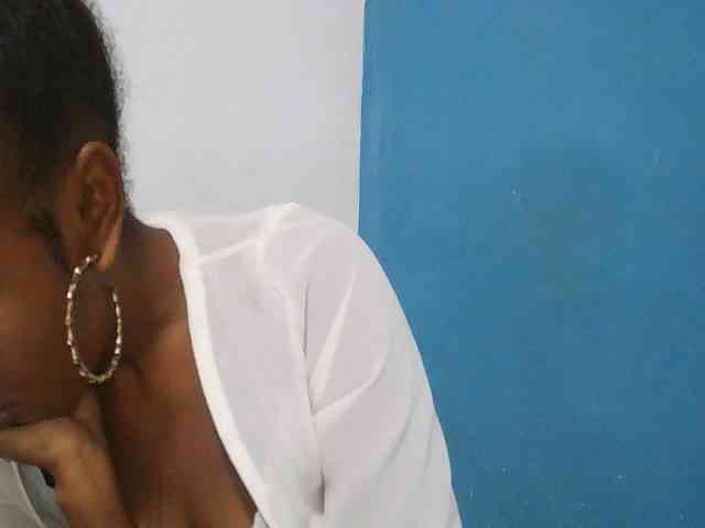 Zinah1 webcam