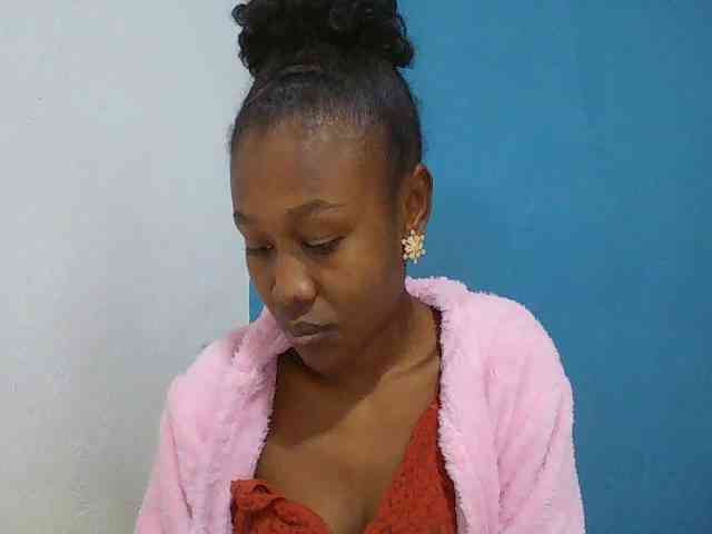 Zinah1 webcam