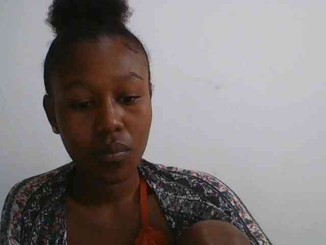 Zinah1 webcam