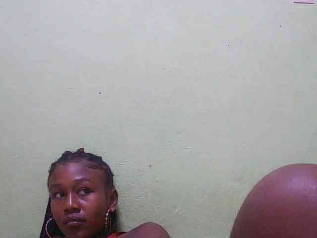 Zinah1 webcam