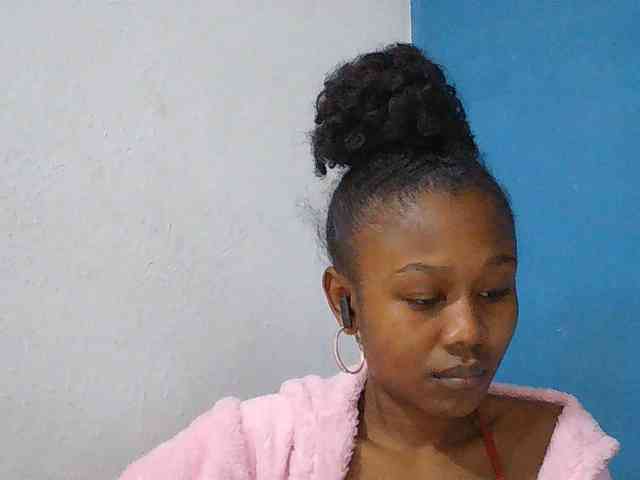 Zinah1 webcam