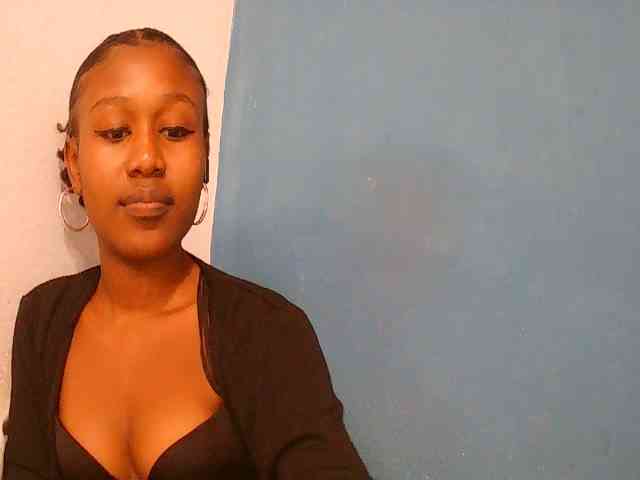 Zinah1 webcam