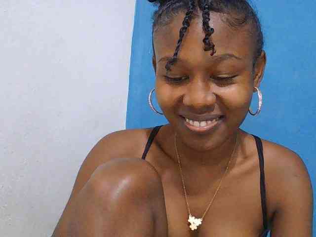 Zinah1 webcam