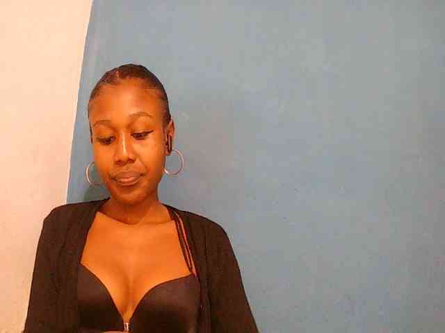 Zinah1 webcam