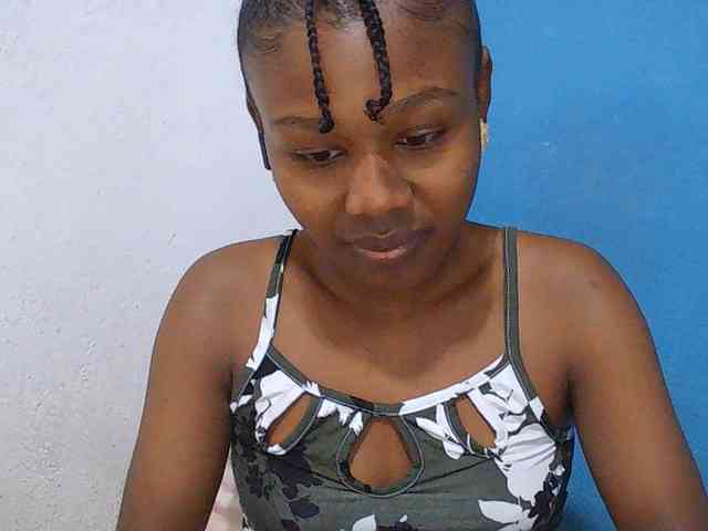 Zinah1 webcam
