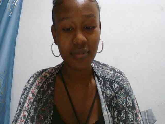 Zinah1 webcam