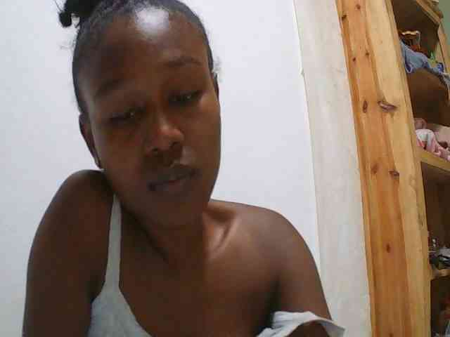 Zinah1 webcam