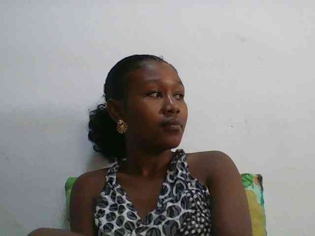 Zinah1 webcam