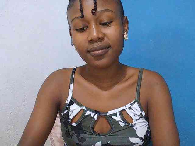 Zinah1 webcam