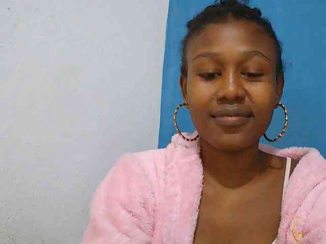 Zinah1 webcam