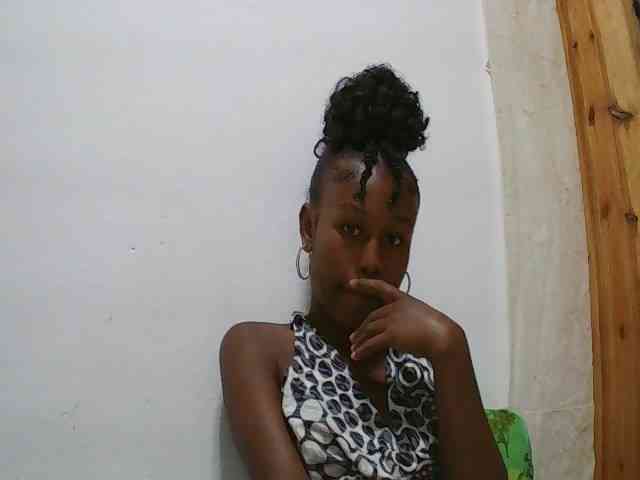 Zinah1 webcam