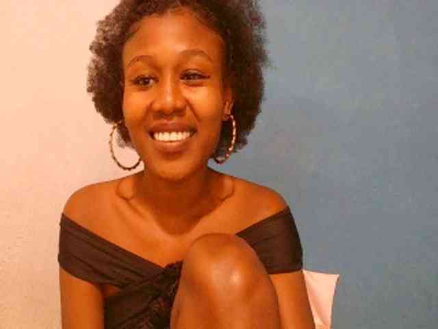 Zinah1 webcam
