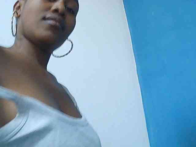 Zinah1 webcam