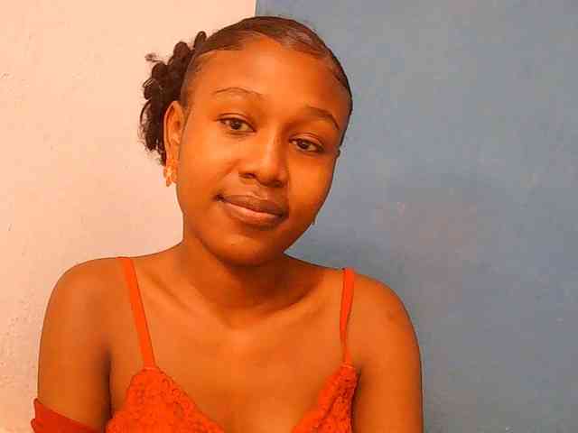 Zinah1 webcam