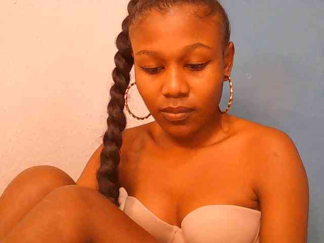 Zinah1 webcam