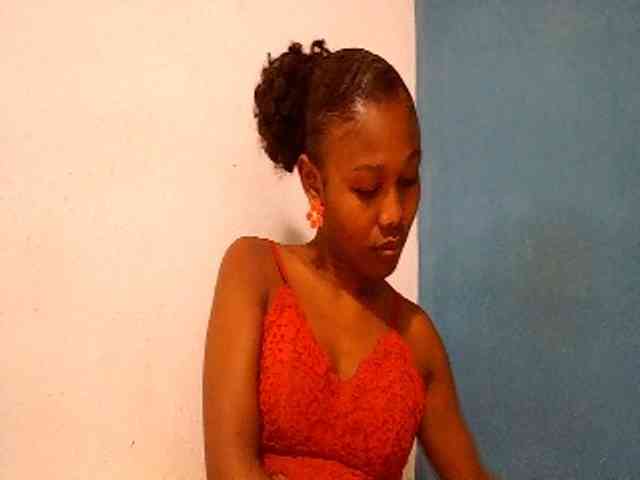 Zinah1 webcam