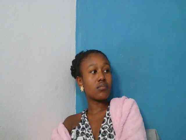 Zinah1 webcam