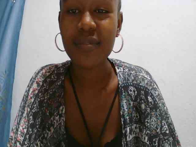 Zinah1 webcam