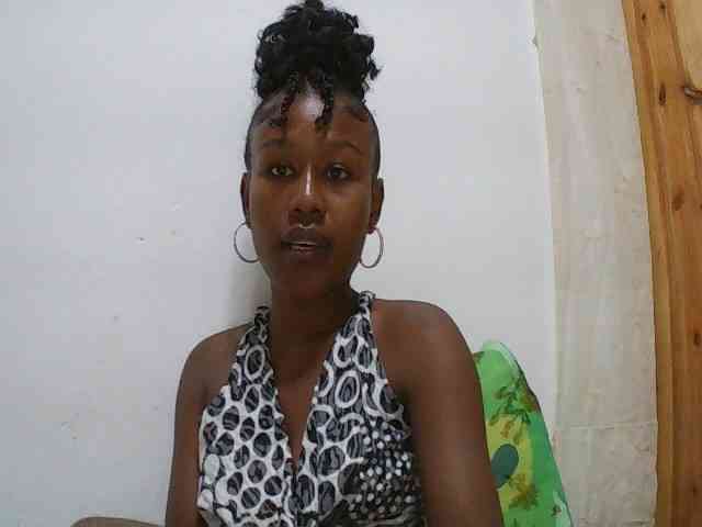 Zinah1 webcam