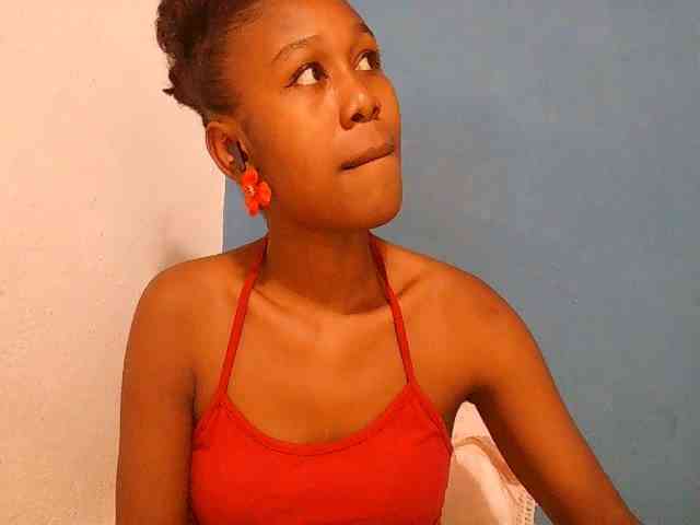 Zinah1 webcam