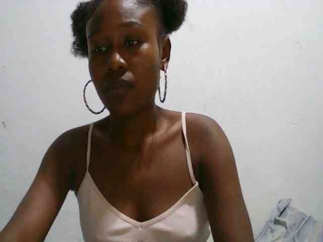 Zinah1 webcam