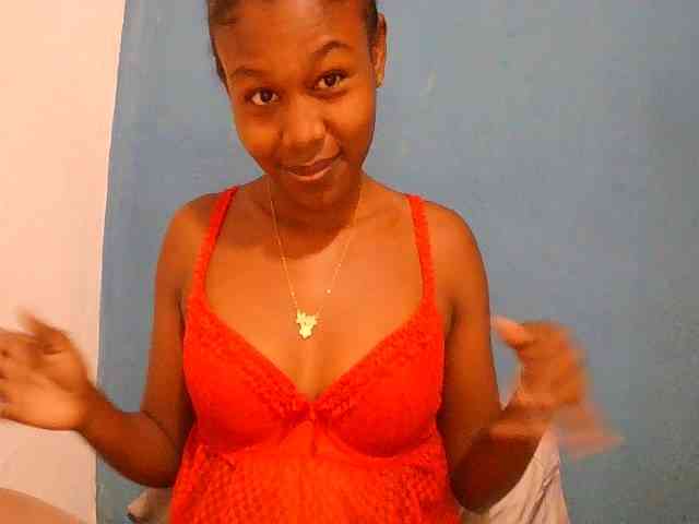 Zinah1 webcam