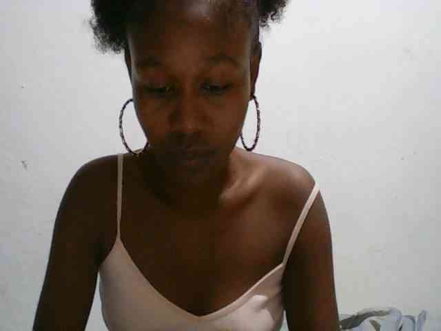Zinah1 webcam