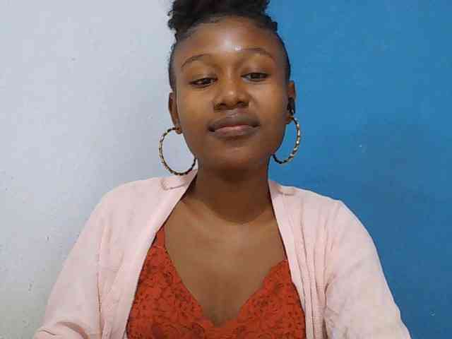 Modèle: Zinah1